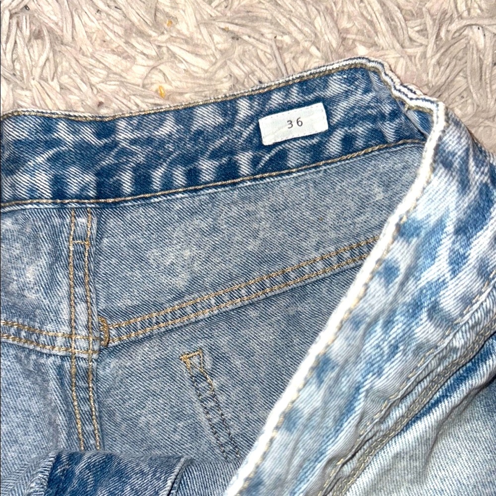 First Row Cargo Washed Shorts - Picture 9 of 11